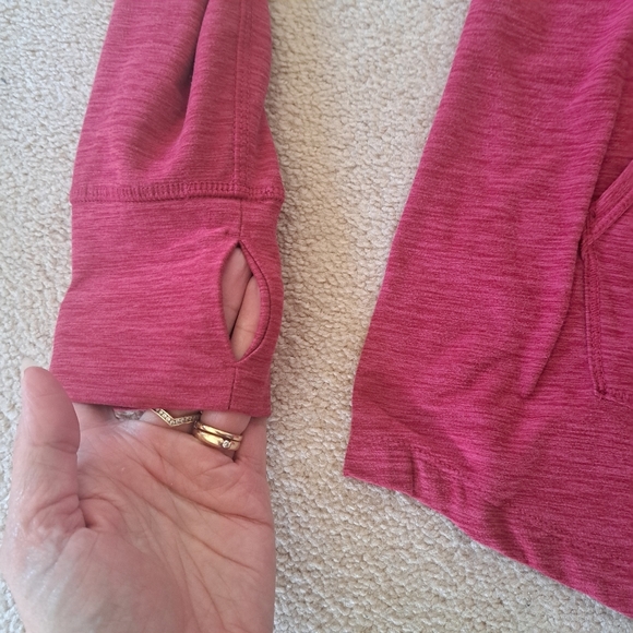 Tuff Athletics Activewear Top Pink Size Medium Long Sleeved Hooded Top Yoga - Picture 9 of 11